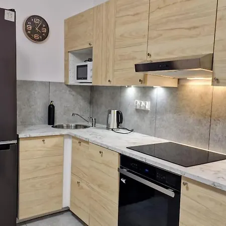 Old Market Drewnowska Manufaktura&parking Апартаменты