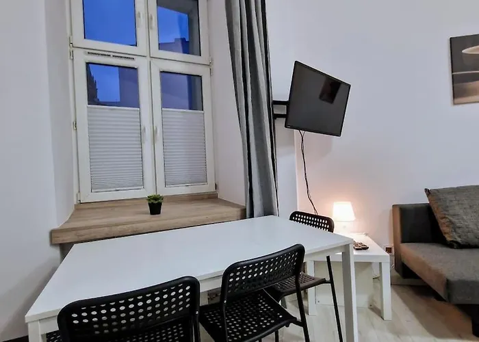 Old Market Drewnowska Manufaktura&parking Łódź